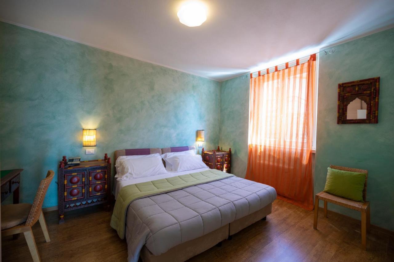 Villa Bellaria ริวาเดลการ์ดา ภายนอก รูปภาพ