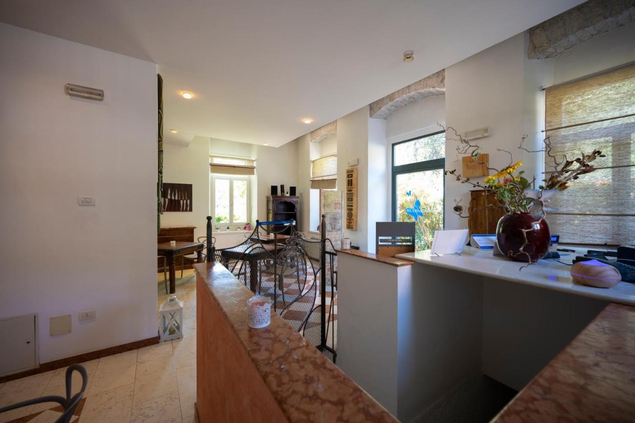 Villa Bellaria ริวาเดลการ์ดา ภายนอก รูปภาพ