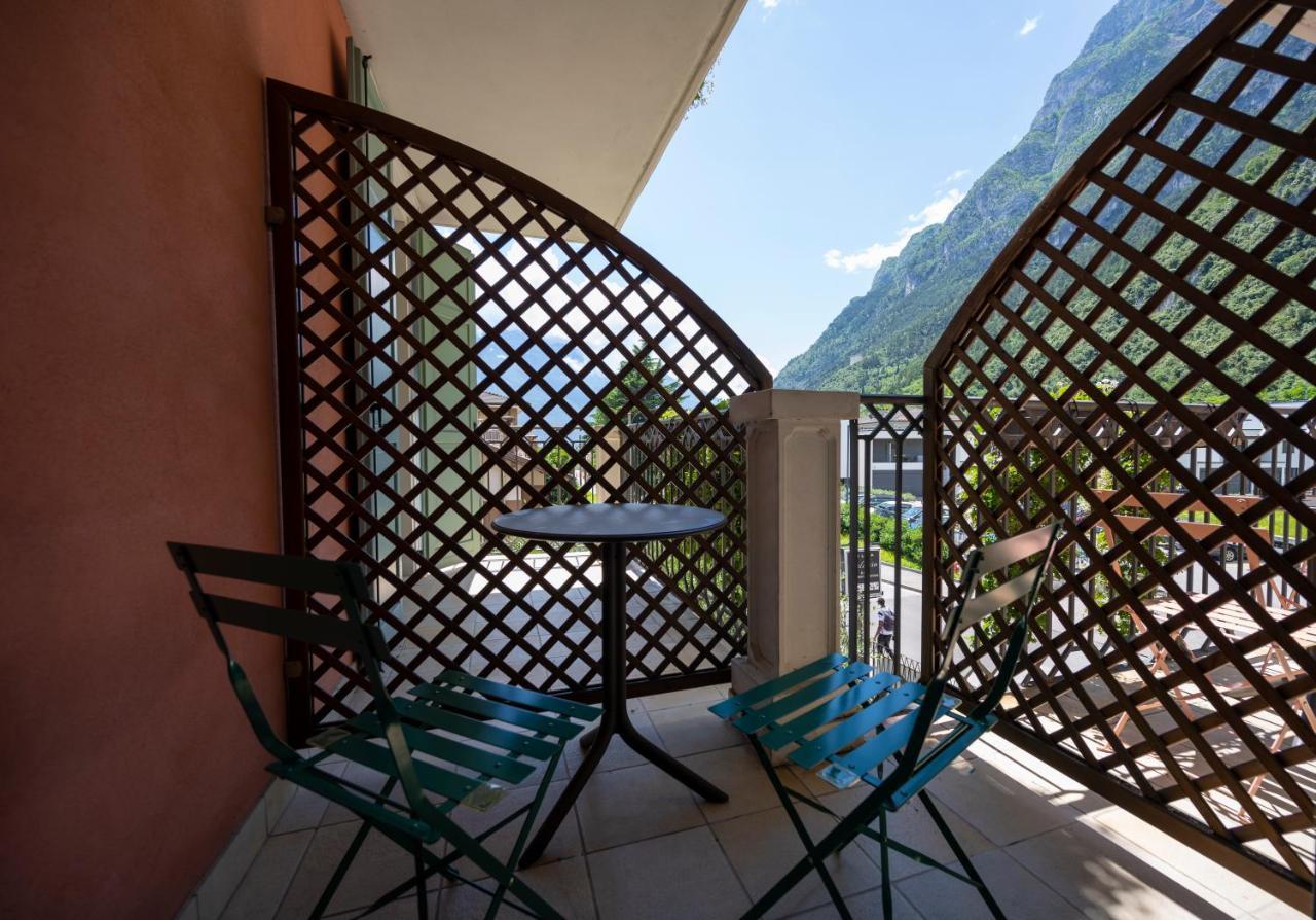Villa Bellaria ริวาเดลการ์ดา ภายนอก รูปภาพ